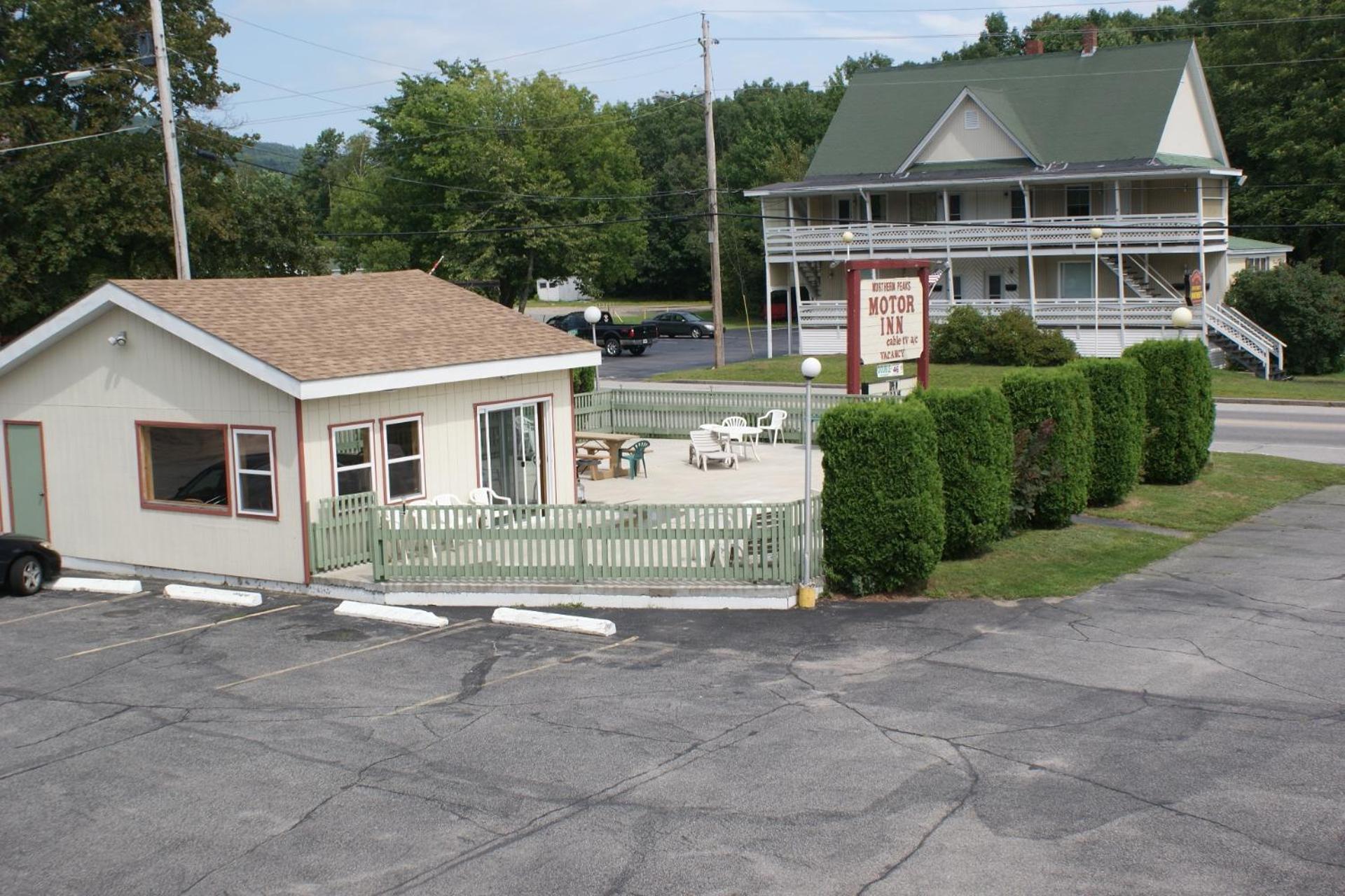 Northern Peaks Motor Inn Gorham Exterior foto